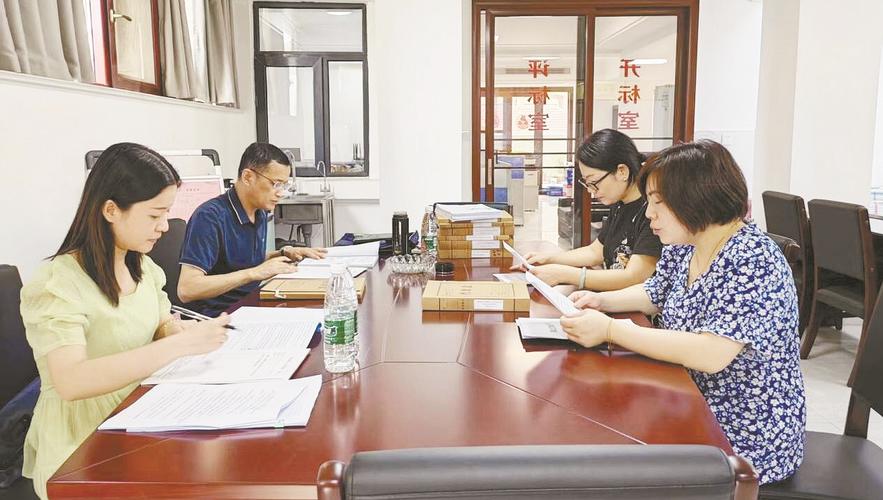 蘄春財政局對全縣政府采購代理機構(gòu)進行監(jiān)督檢查